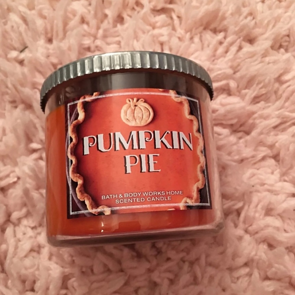 Bath & Body Works Pumpkin Pie 3-Wick Candle